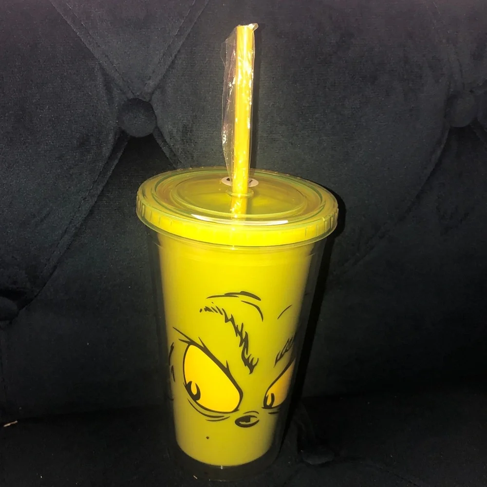 Grinch 💚 hot or cold cup.  16oz.  New. - Picture 2 of 4